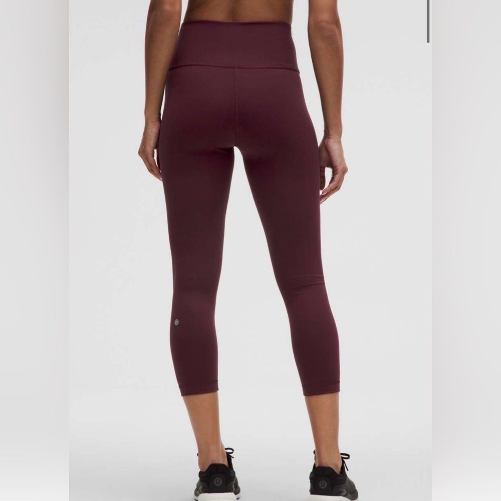 Lululemon Wunder Train High-Rise Crop 23"
